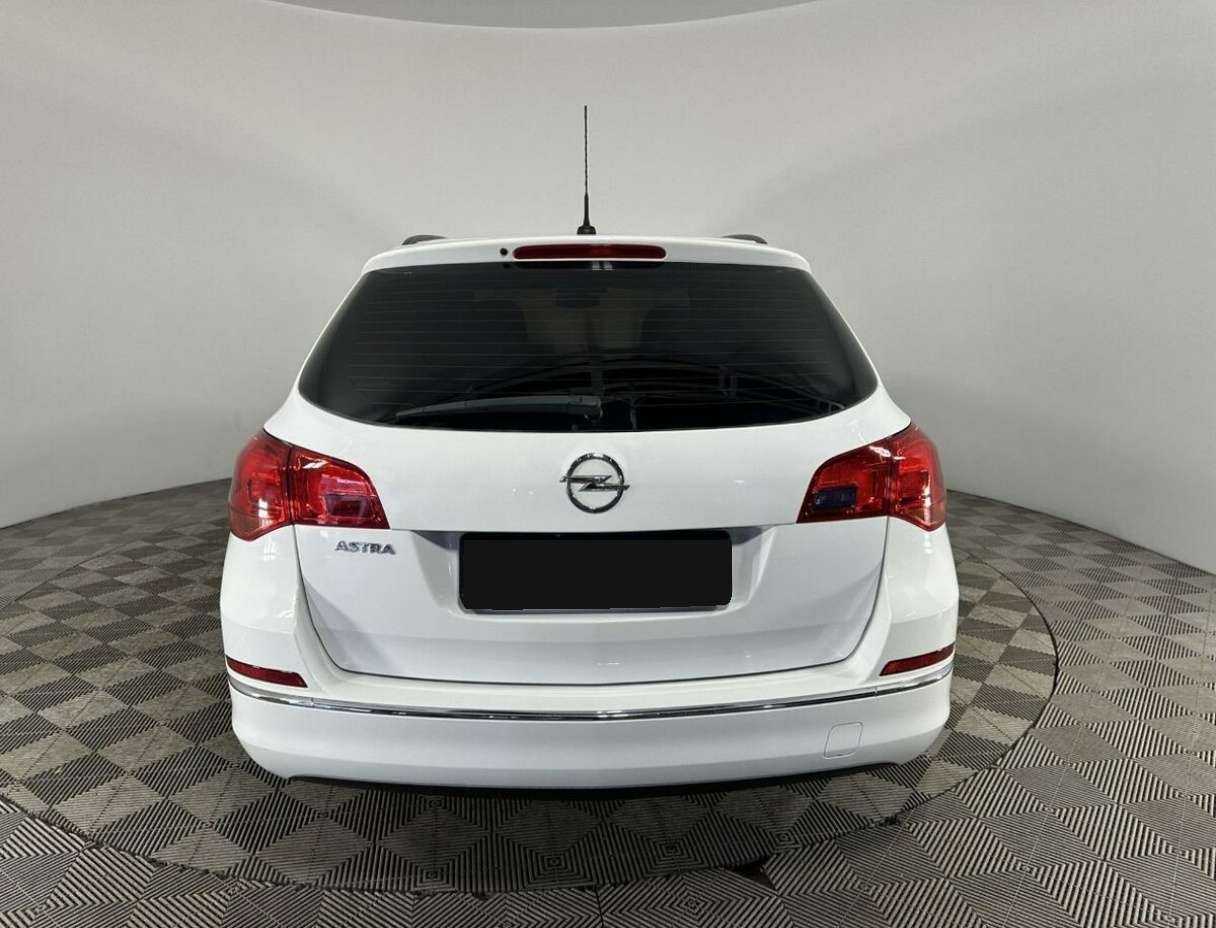 Купить Opel Astra с пробегом. Фото: #2