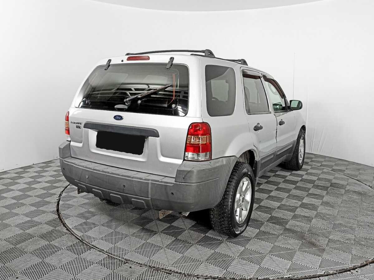 Купить Ford Escape с пробегом. Фото: #4