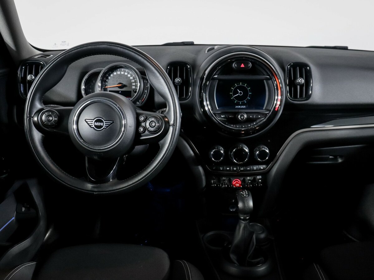 Купить Mini Countryman с пробегом. Фото: #9