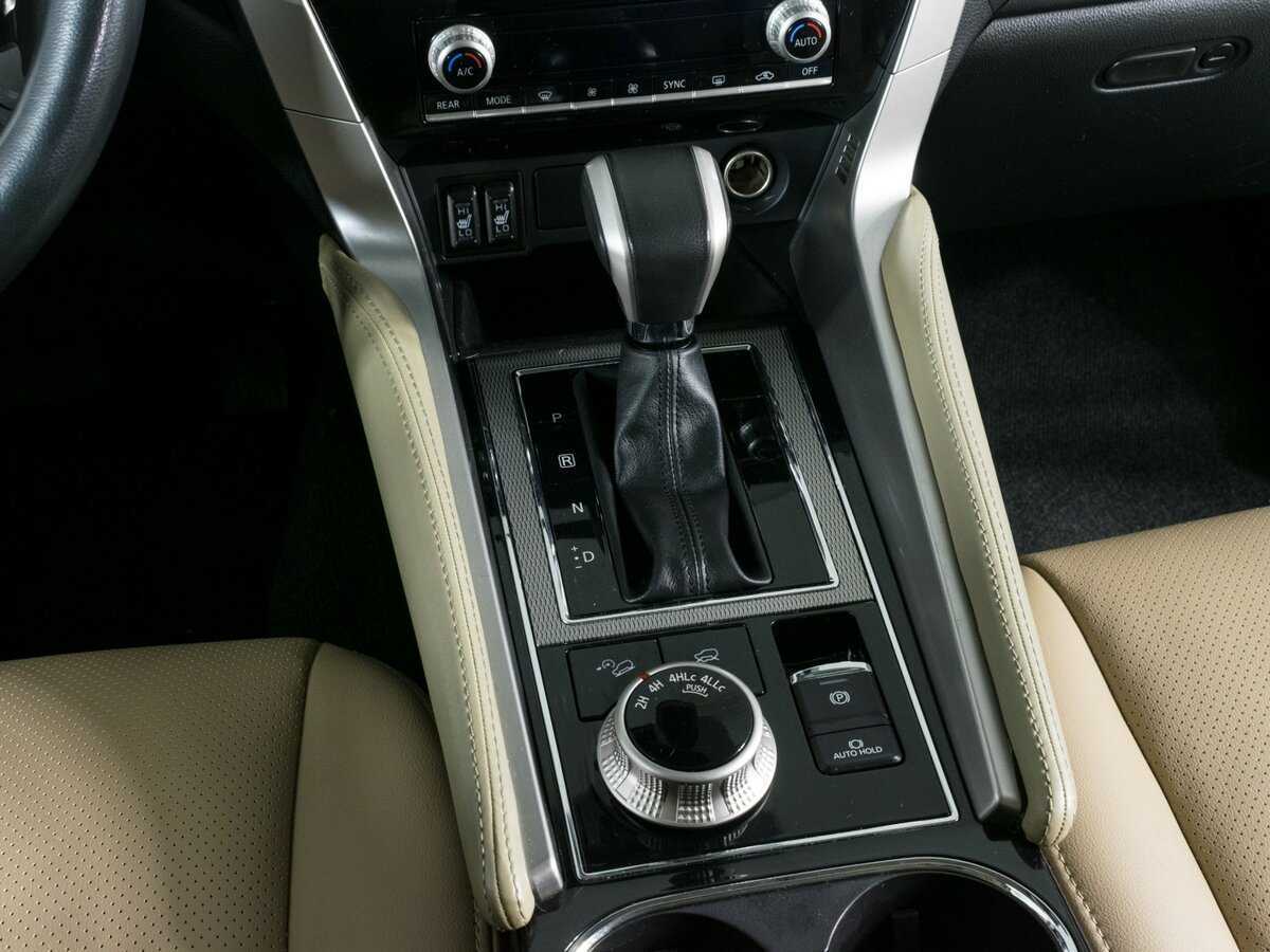 Купить Mitsubishi Pajero Sport с пробегом. Фото: #15