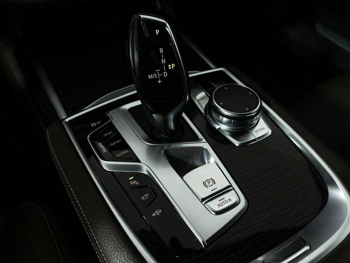 Купить BMW 7 серии с пробегом. Фото: #22
