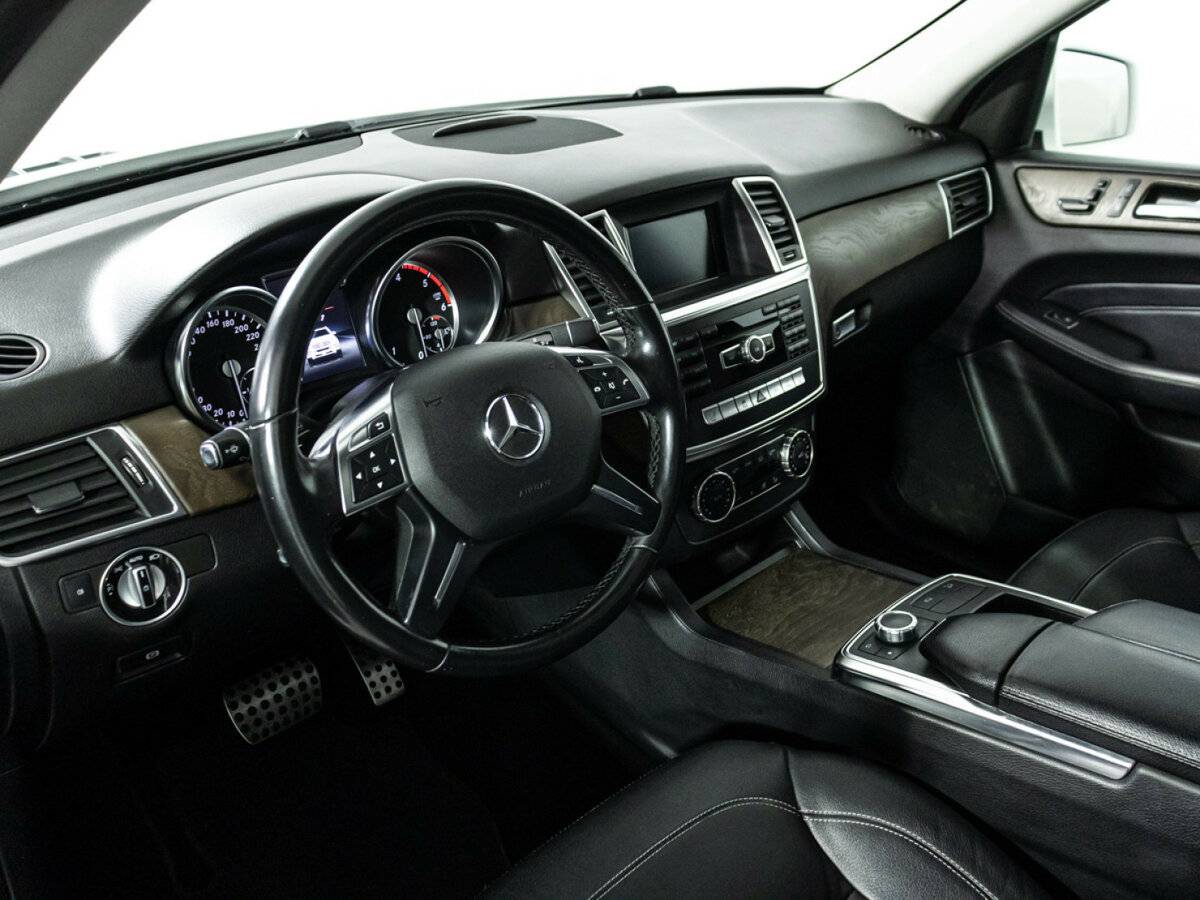 Купить Mercedes-Benz M-Класс с пробегом. Фото: #8