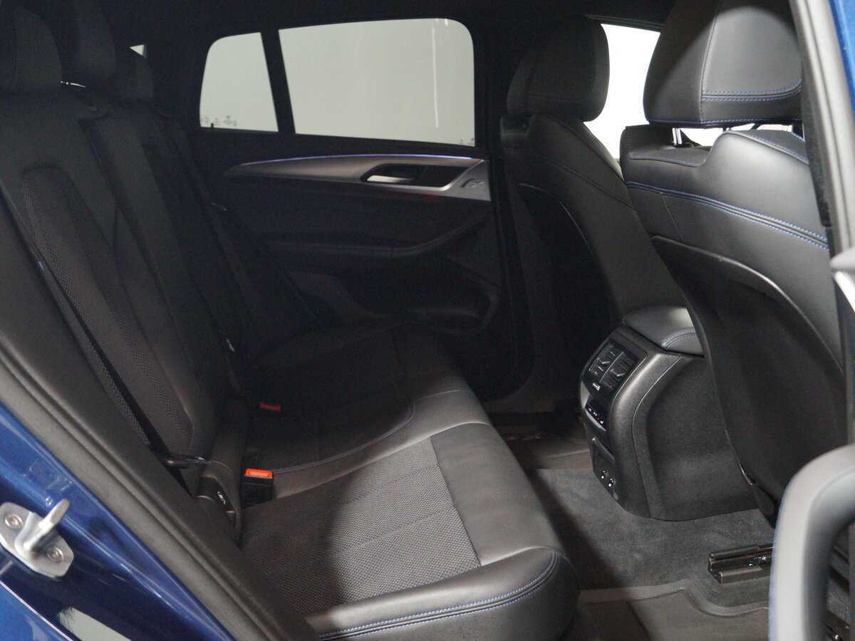 Купить BMW X4 с пробегом. Фото: #11