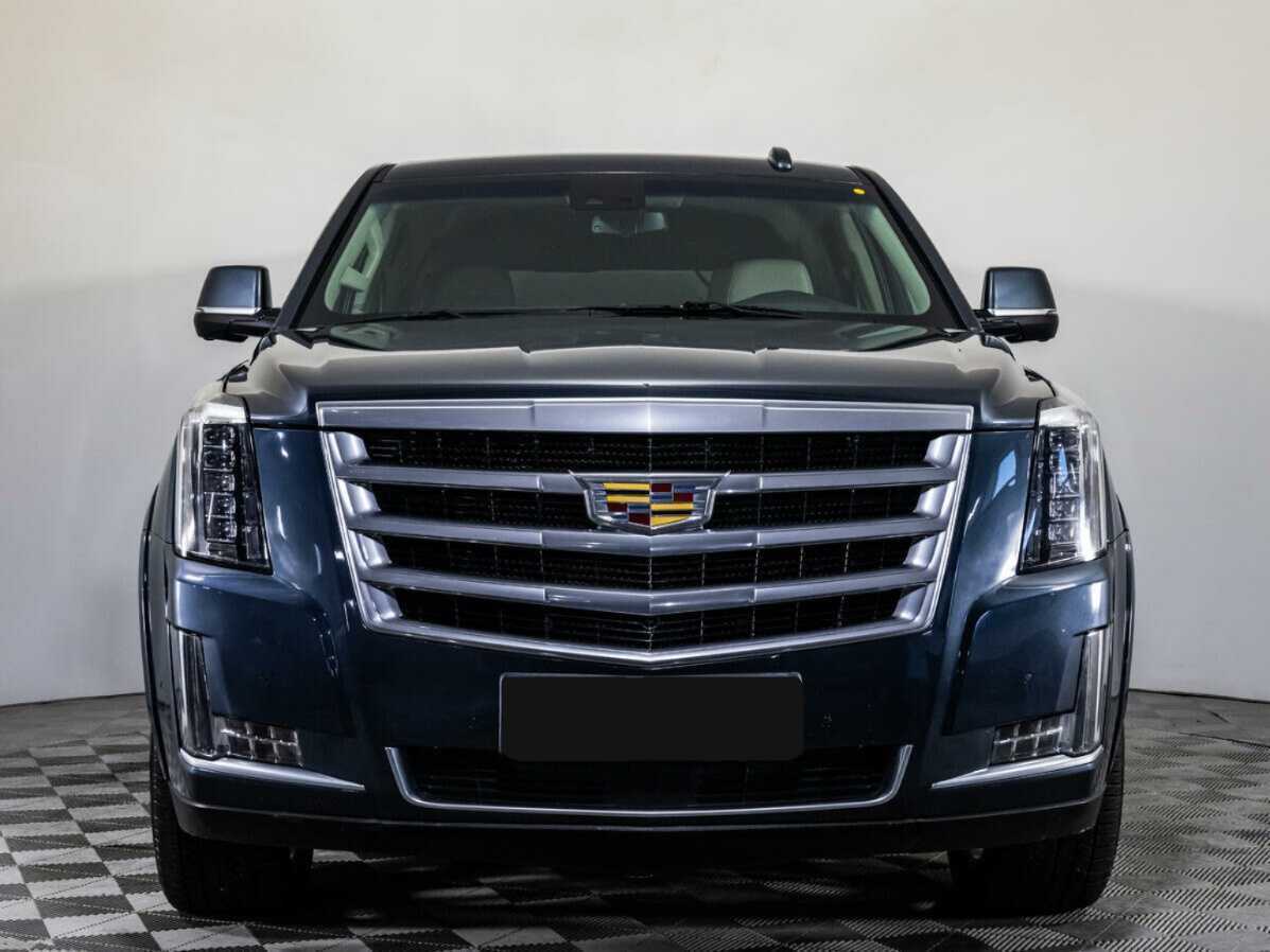 Купить Cadillac Escalade с пробегом. Фото: #1