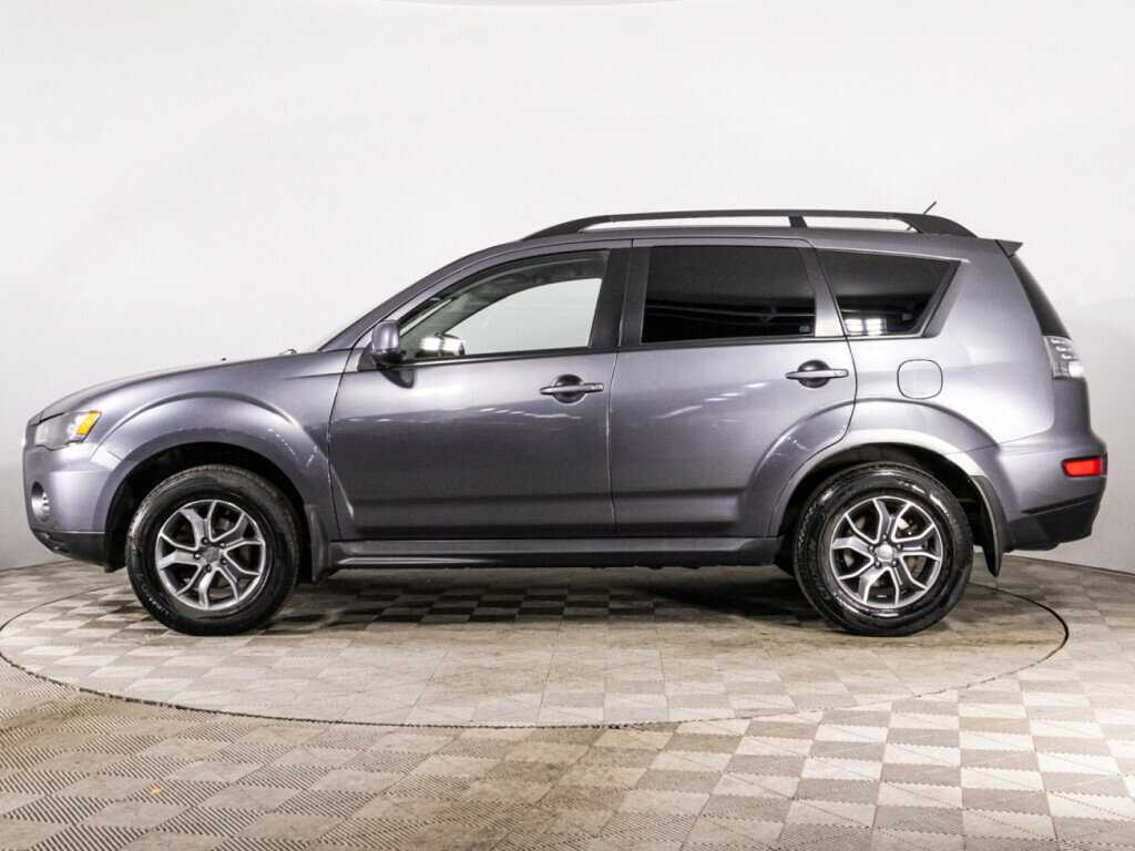 Купить Mitsubishi Outlander с пробегом. Фото: #7