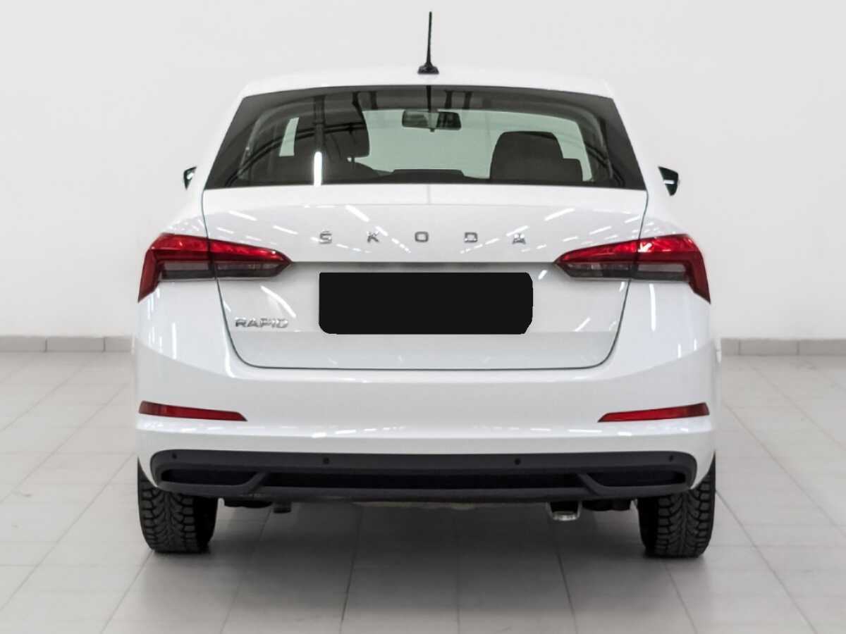 Купить Skoda Rapid с пробегом. Фото: #5