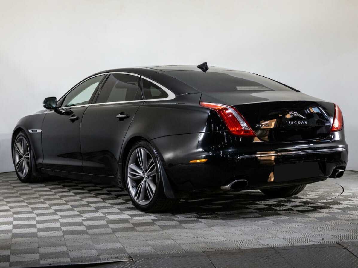 Купить Jaguar XJ с пробегом. Фото: #6