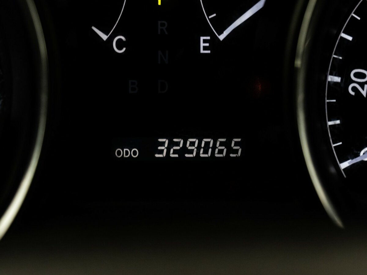 Купить Toyota Highlander с пробегом. Фото: #17