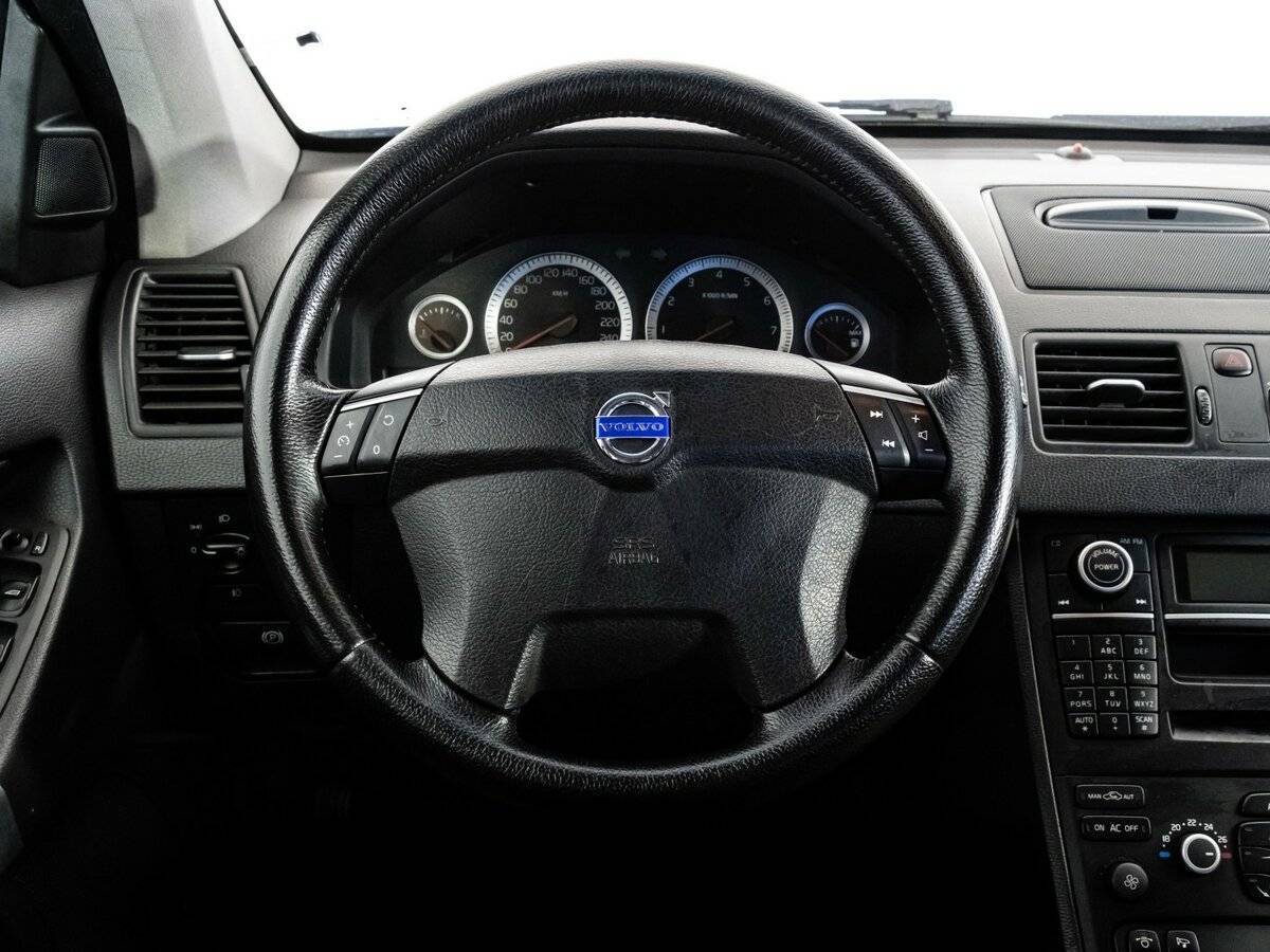 Купить Volvo XC90 с пробегом. Фото: #11