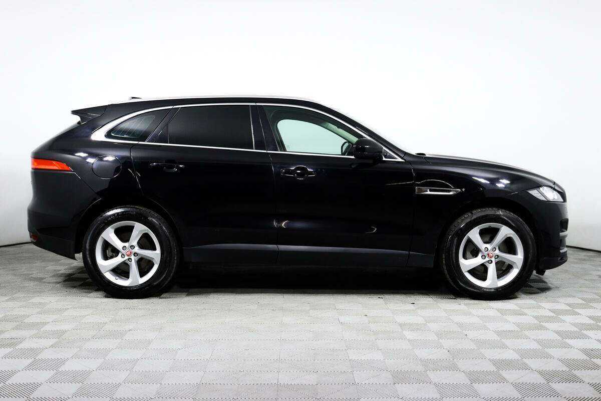 Купить Jaguar F-Pace с пробегом. Фото: #3