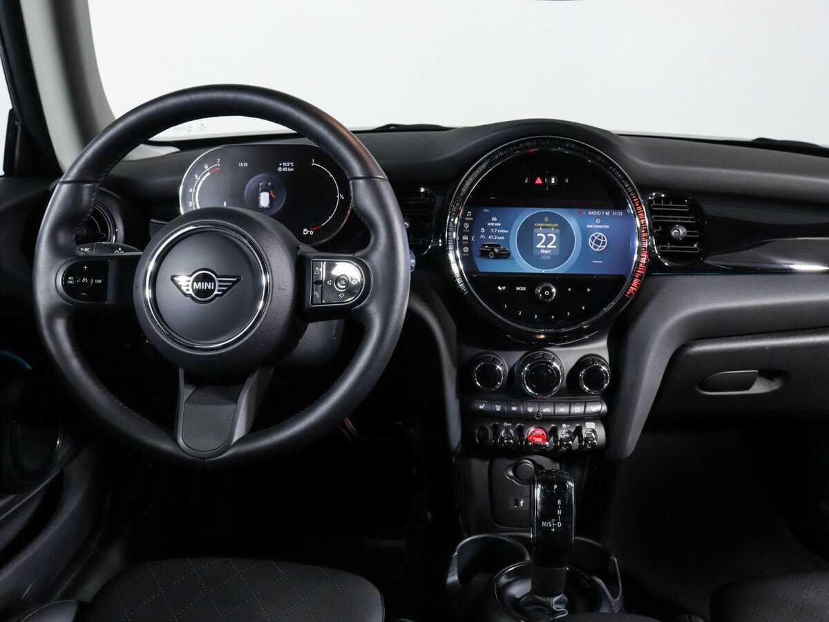 Купить Mini Hatch с пробегом. Фото: #8