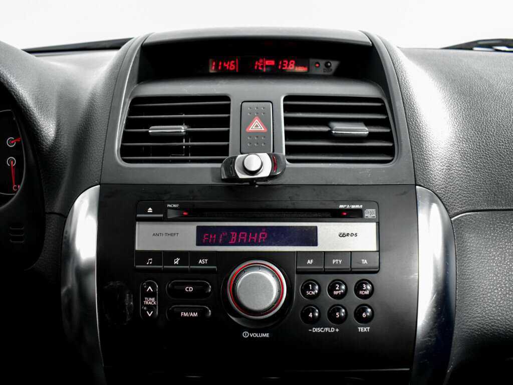 Купить Suzuki SX4 с пробегом. Фото: #13