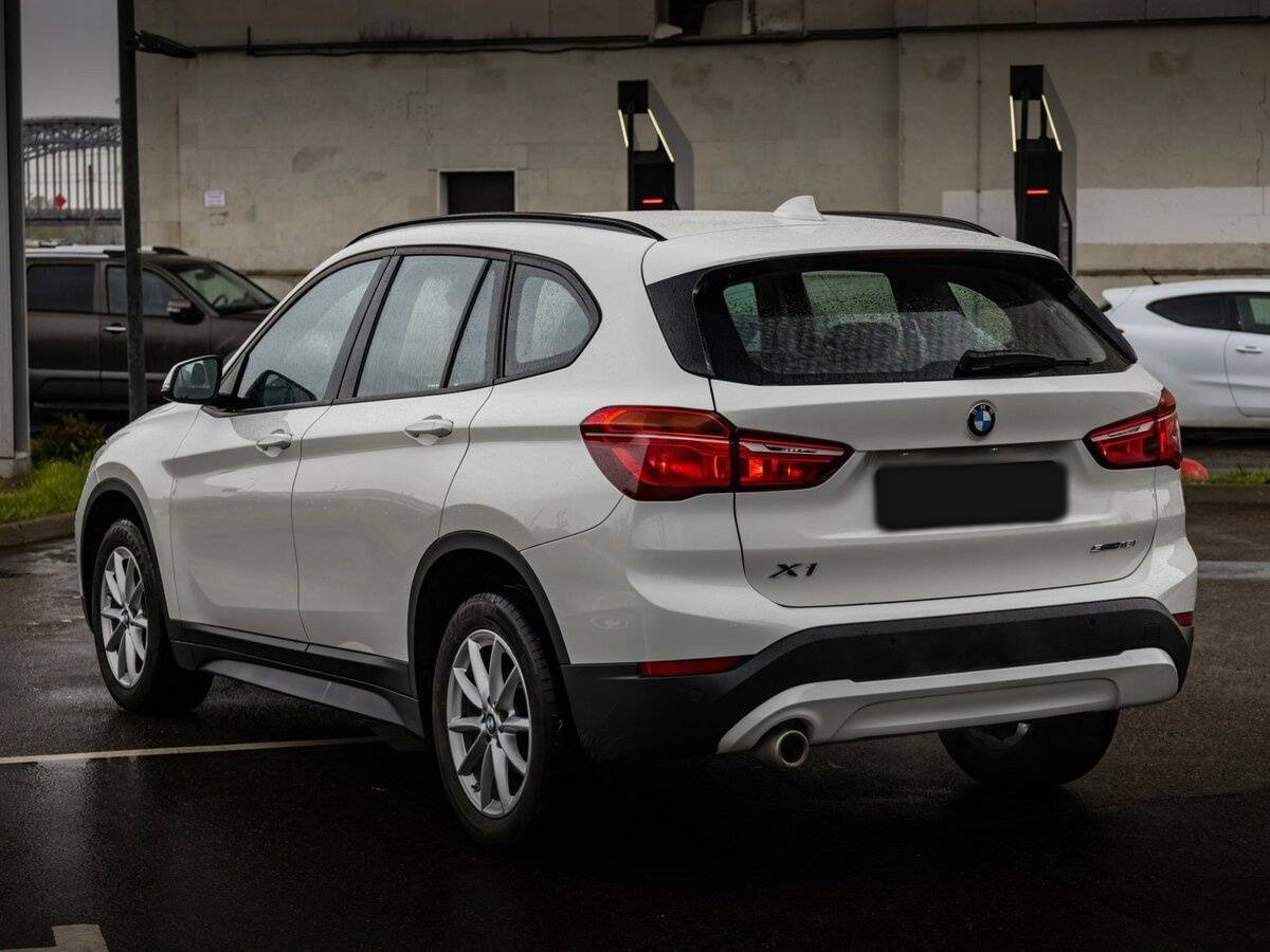 Купить BMW X1 с пробегом. Фото: #6