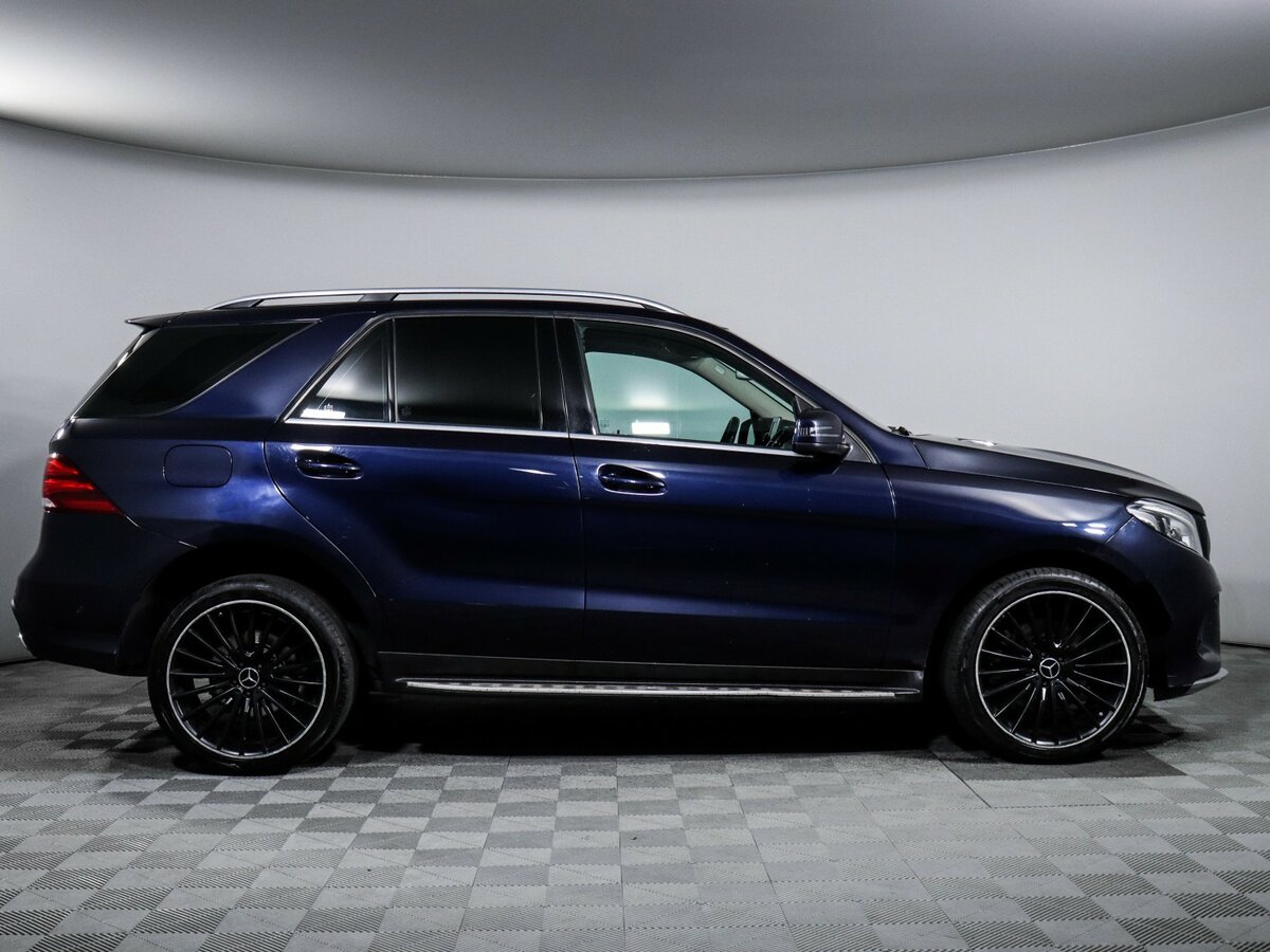 Купить Mercedes-Benz GLE с пробегом. Фото: #3