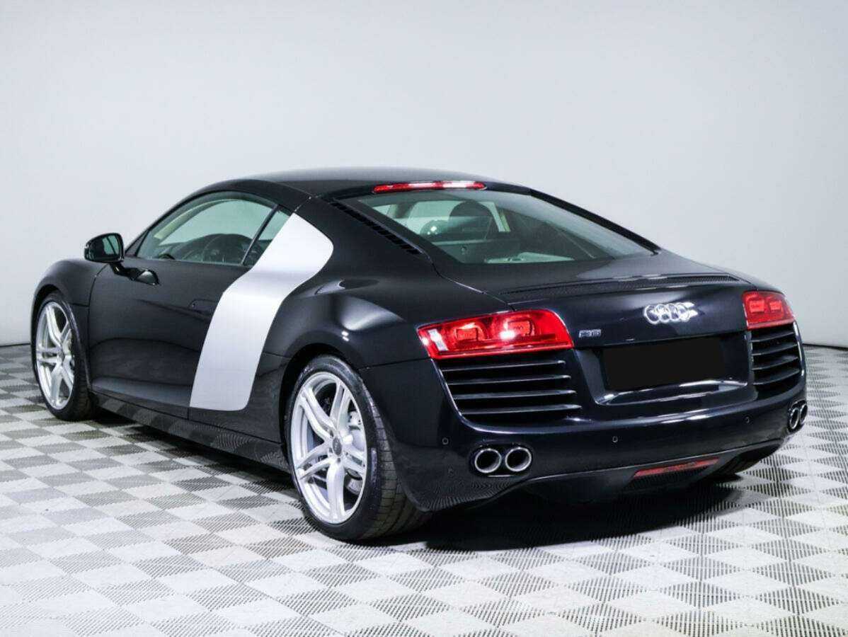 Купить Audi R8 с пробегом. Фото: #6