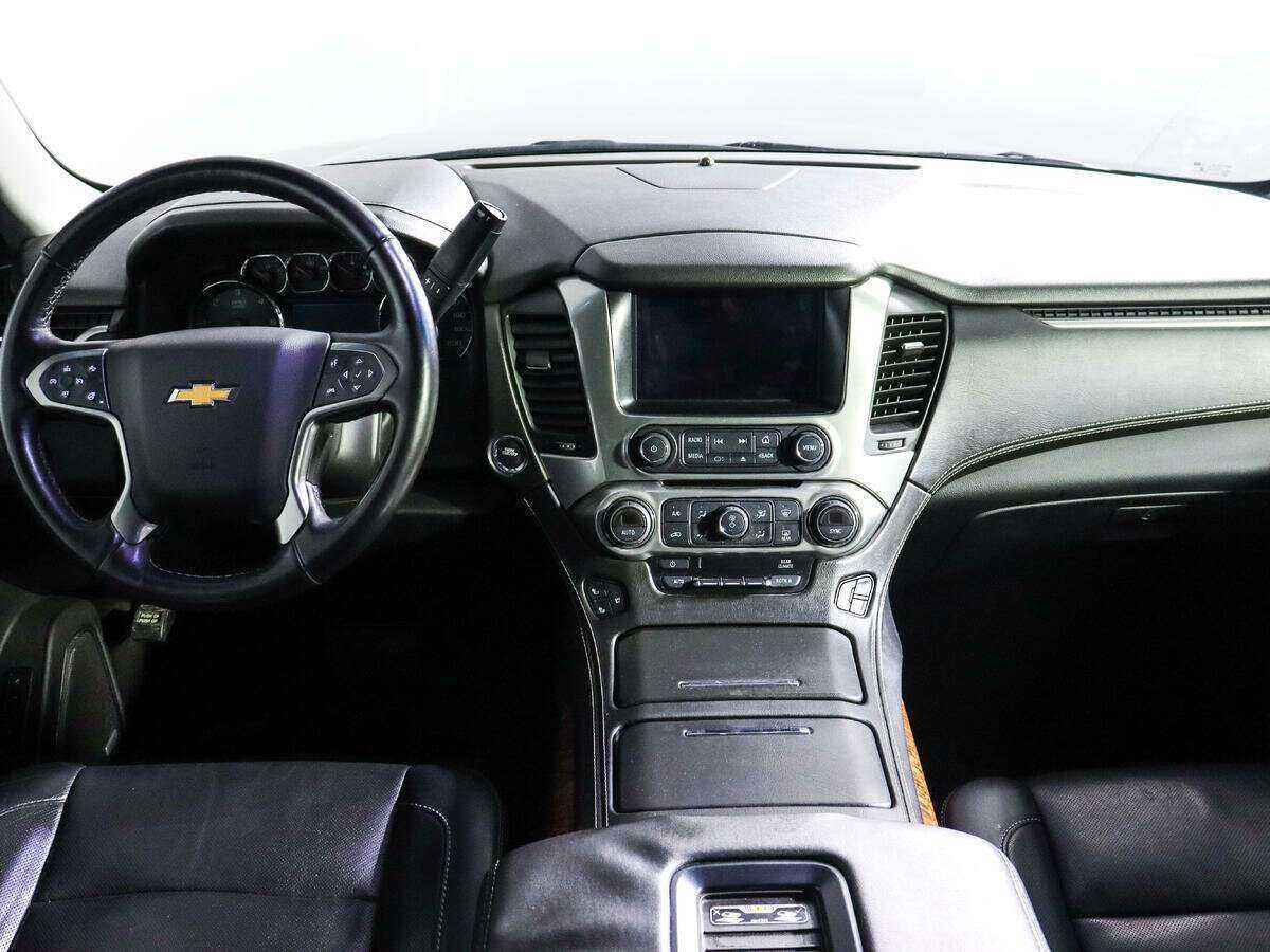 Купить Chevrolet Tahoe с пробегом. Фото: #8