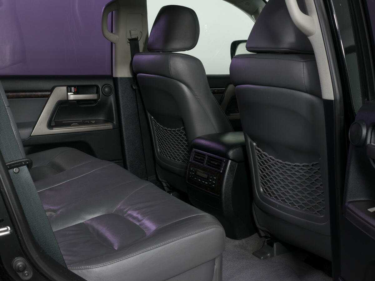 Купить Toyota Land Cruiser с пробегом. Фото: #10
