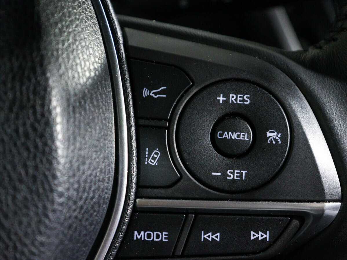 Купить Toyota Camry с пробегом. Фото: #16