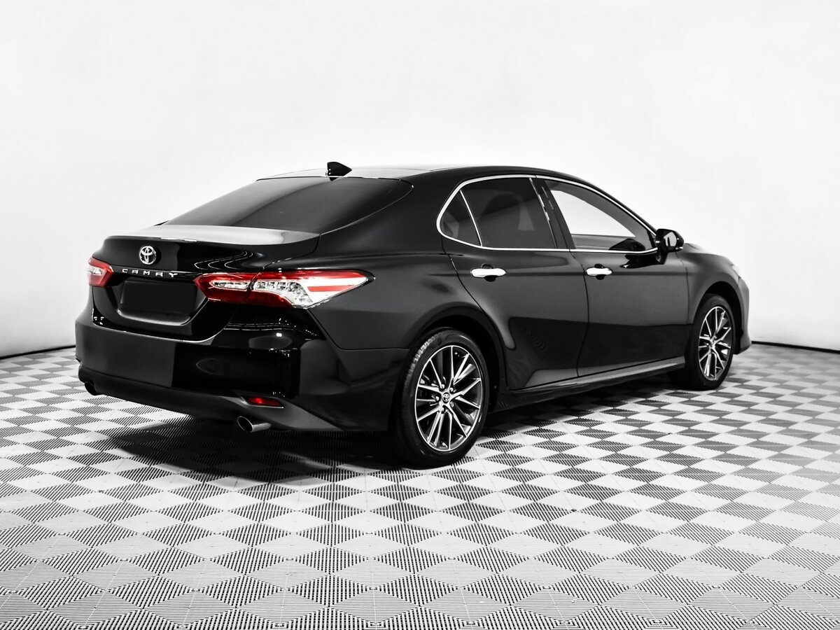 Купить Toyota Camry с пробегом. Фото: #3