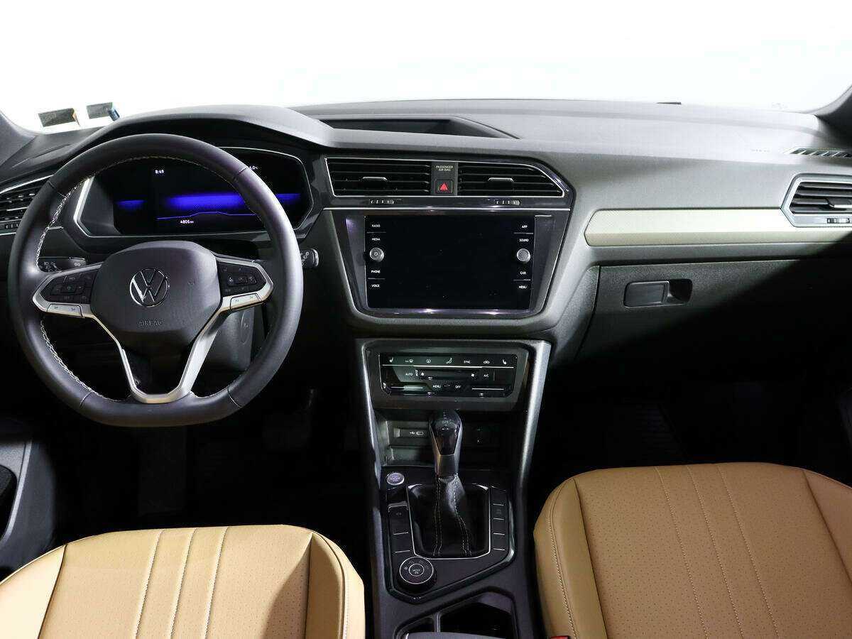 Купить Volkswagen Tiguan с пробегом. Фото: #8