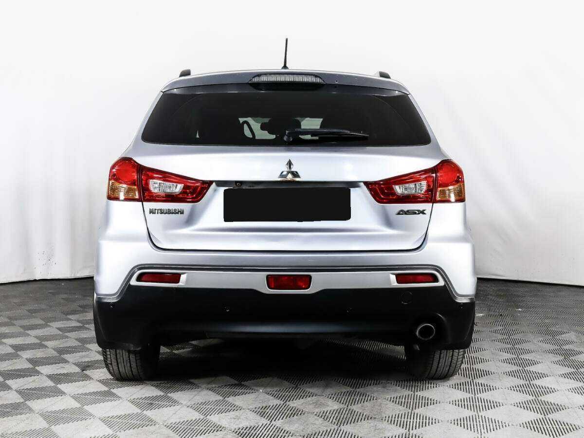 Купить Mitsubishi ASX с пробегом. Фото: #2