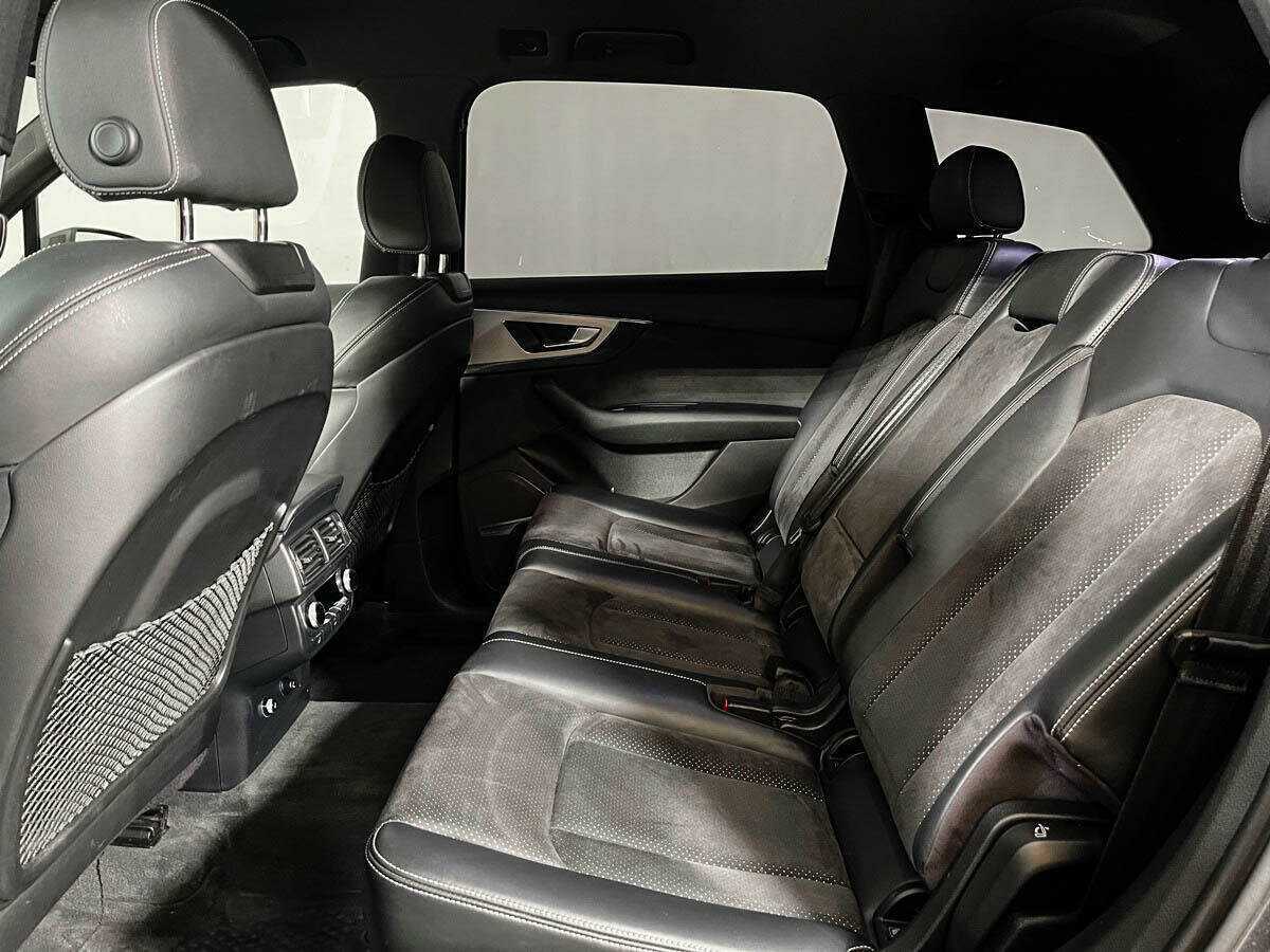 Купить Audi Q7 с пробегом. Фото: #9