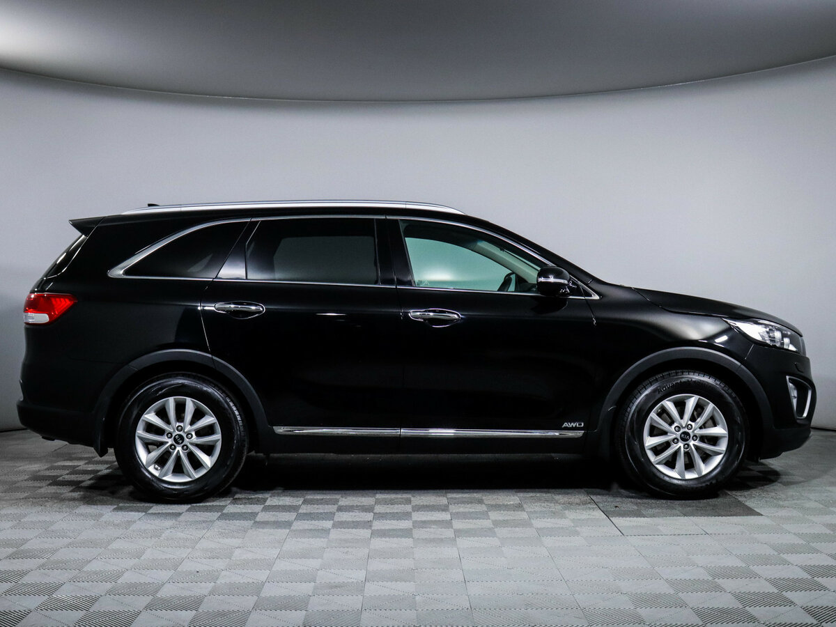 Купить Kia Sorento с пробегом. Фото: #3