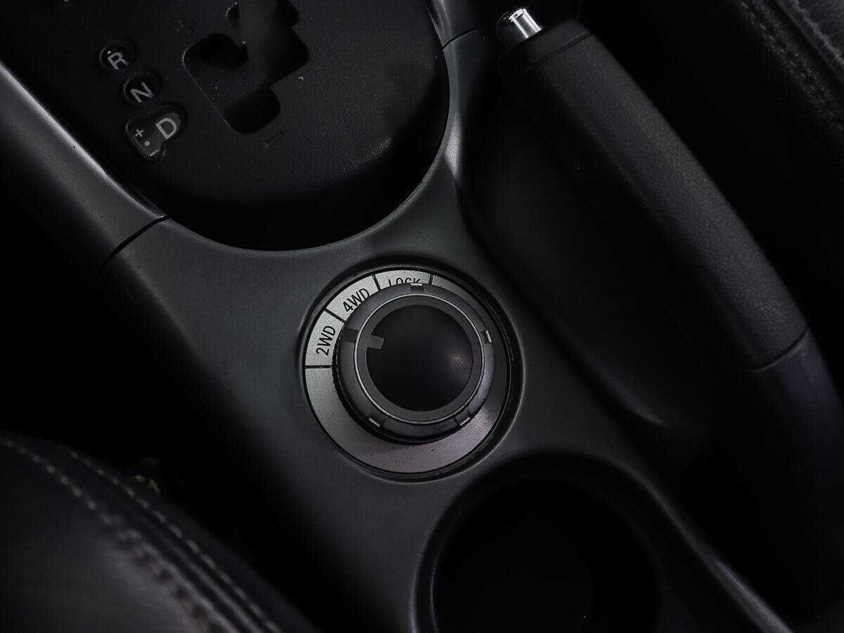 Купить Mitsubishi Outlander с пробегом. Фото: #14