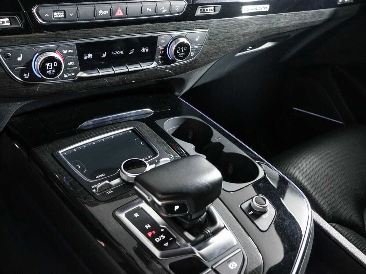 Купить Audi Q7 с пробегом. Фото: #19