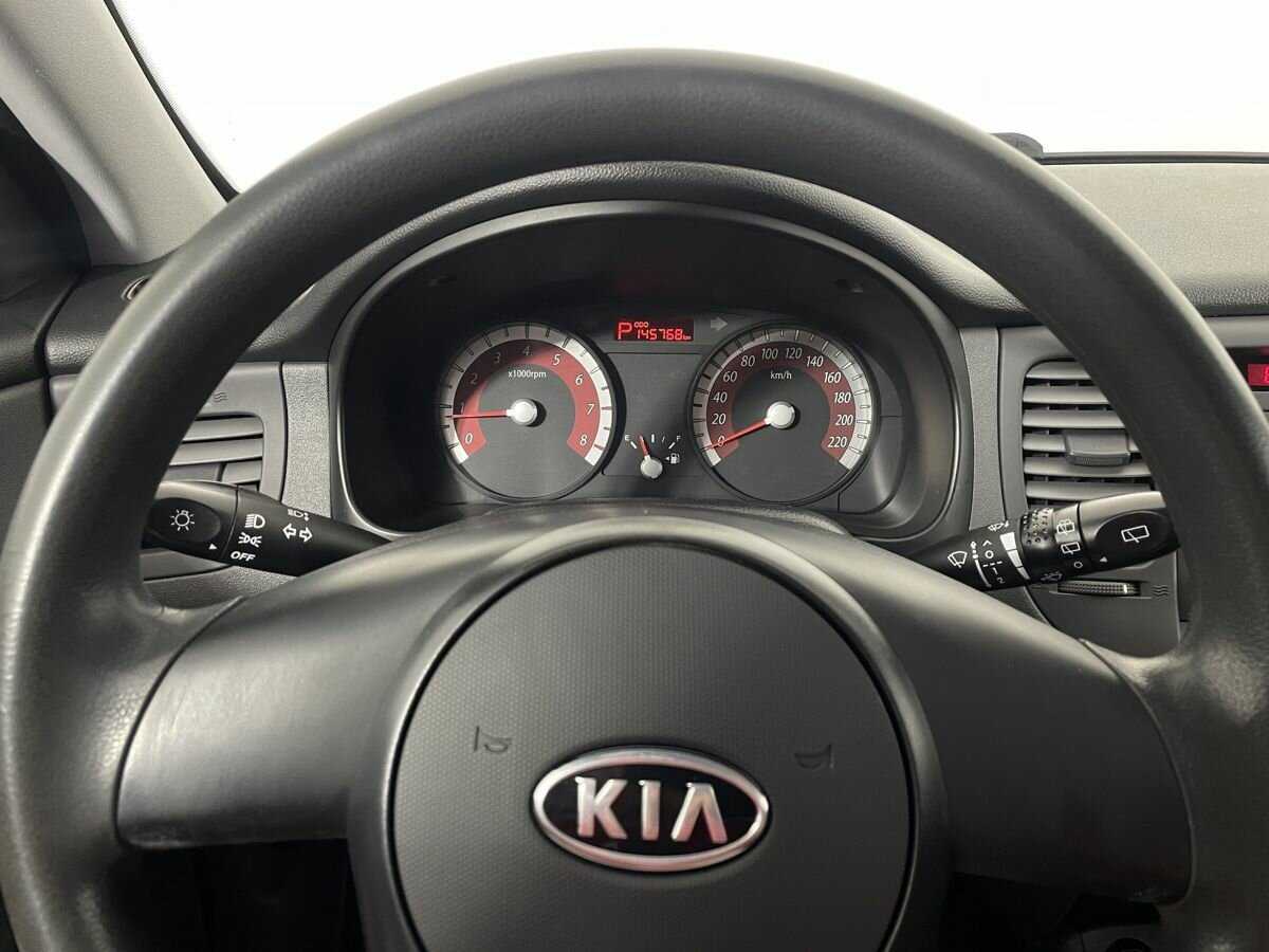 Купить Kia Rio с пробегом. Фото: #10