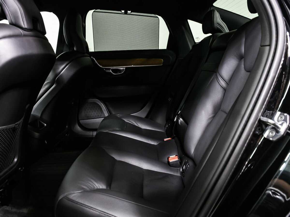 Купить Volvo S90 с пробегом. Фото: #12