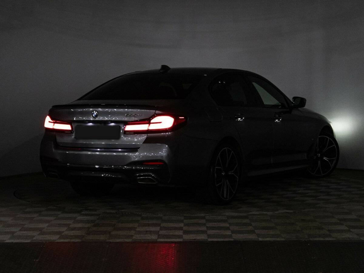 Купить BMW 5 серии с пробегом. Фото: #29