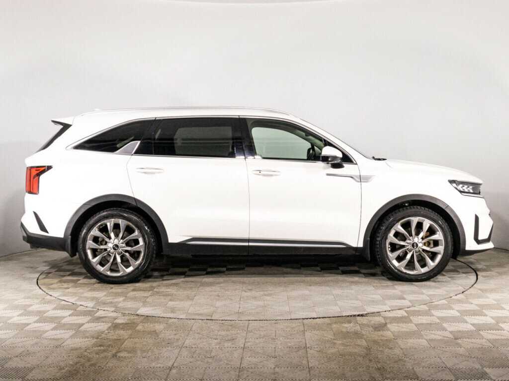 Купить Kia Sorento с пробегом. Фото: #3
