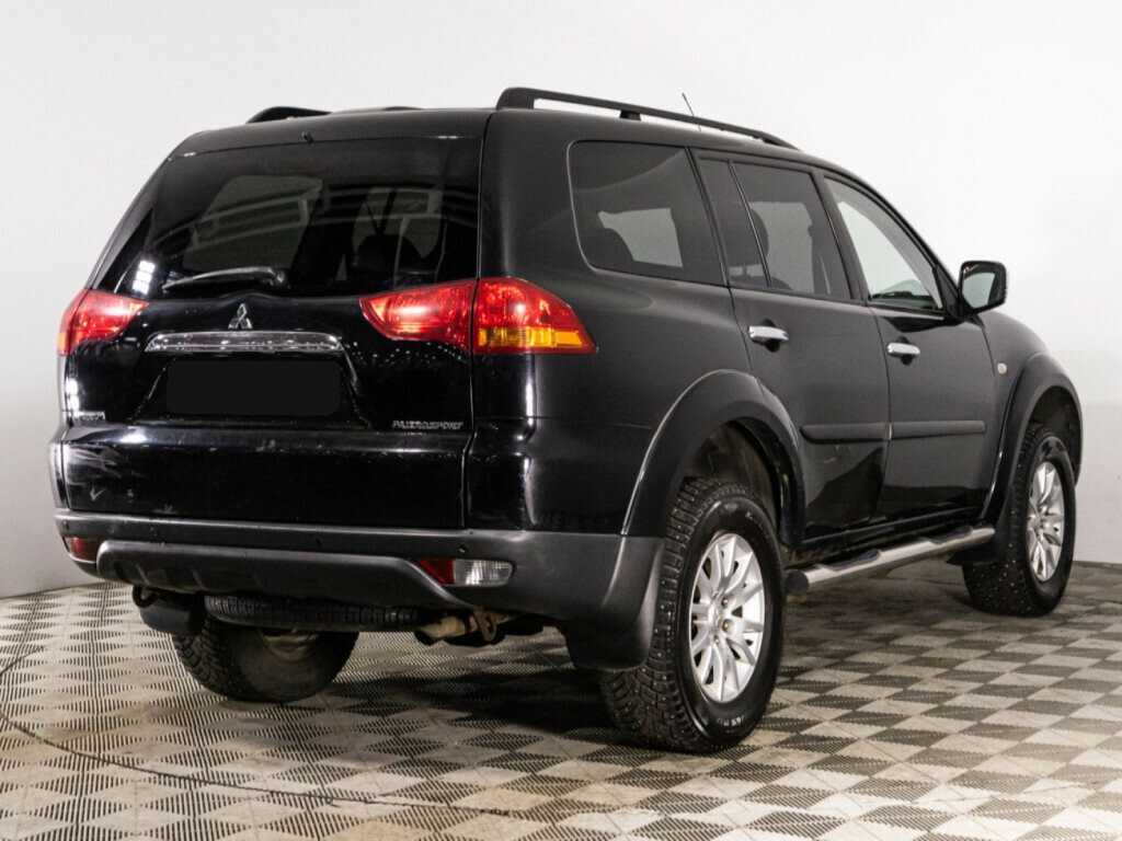 Купить Mitsubishi Pajero Sport с пробегом. Фото: #4