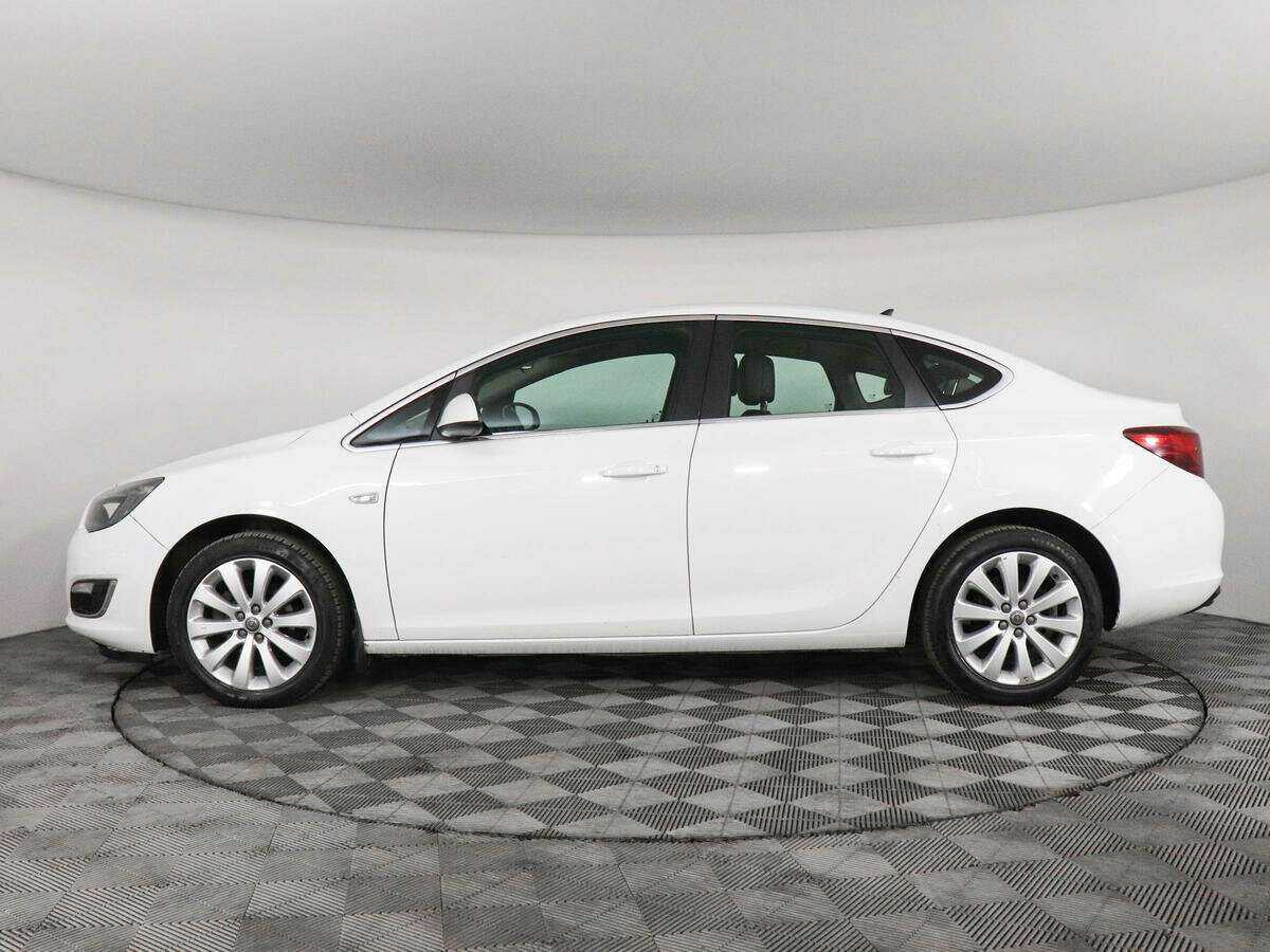 Купить Opel Astra с пробегом. Фото: #7