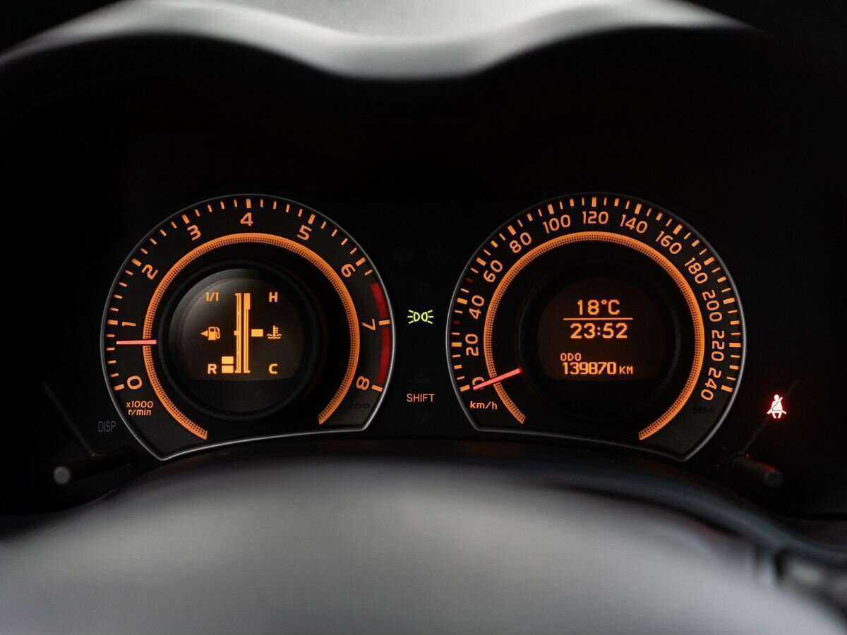 Купить Toyota Corolla с пробегом. Фото: #9