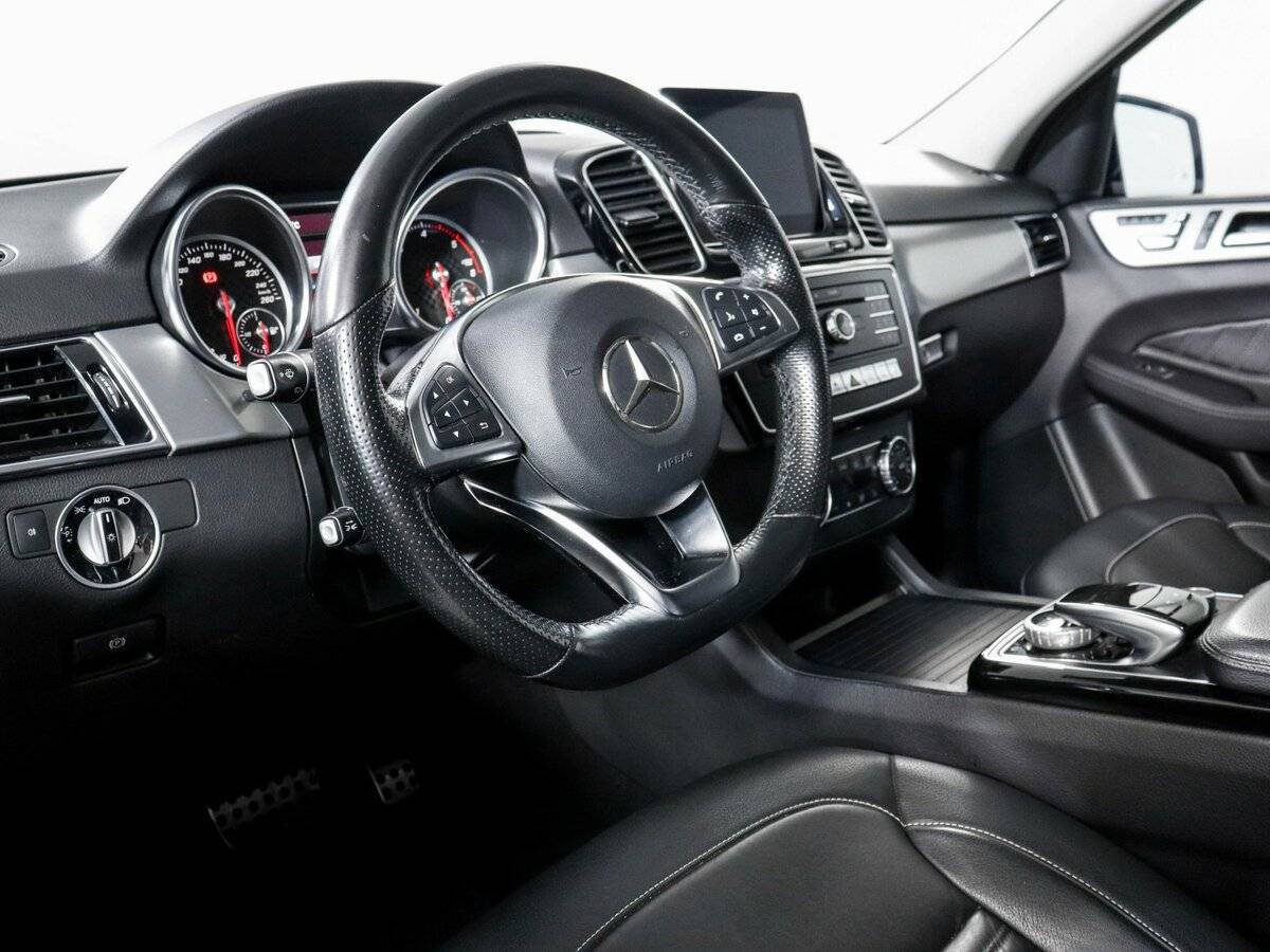 Купить Mercedes-Benz GLE с пробегом. Фото: #10