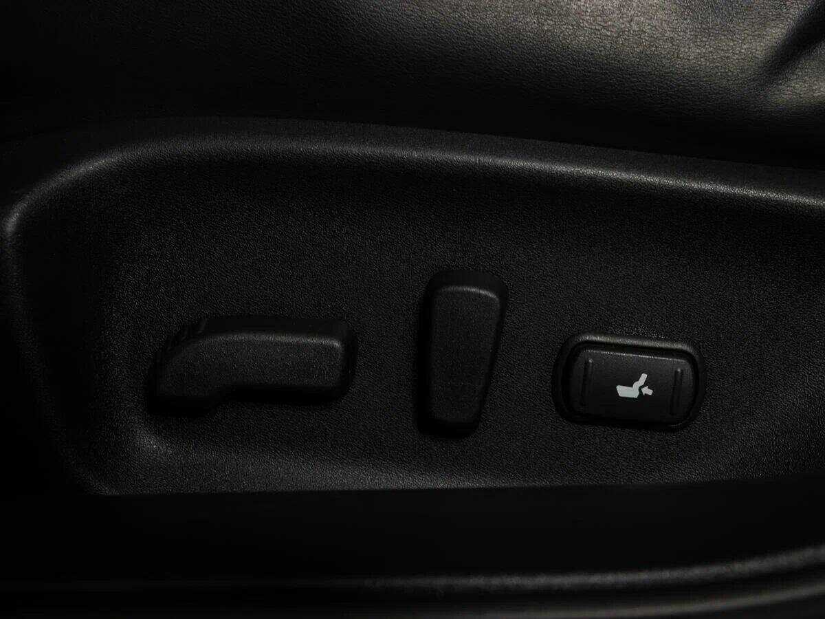 Купить Infiniti Q50 с пробегом. Фото: #15