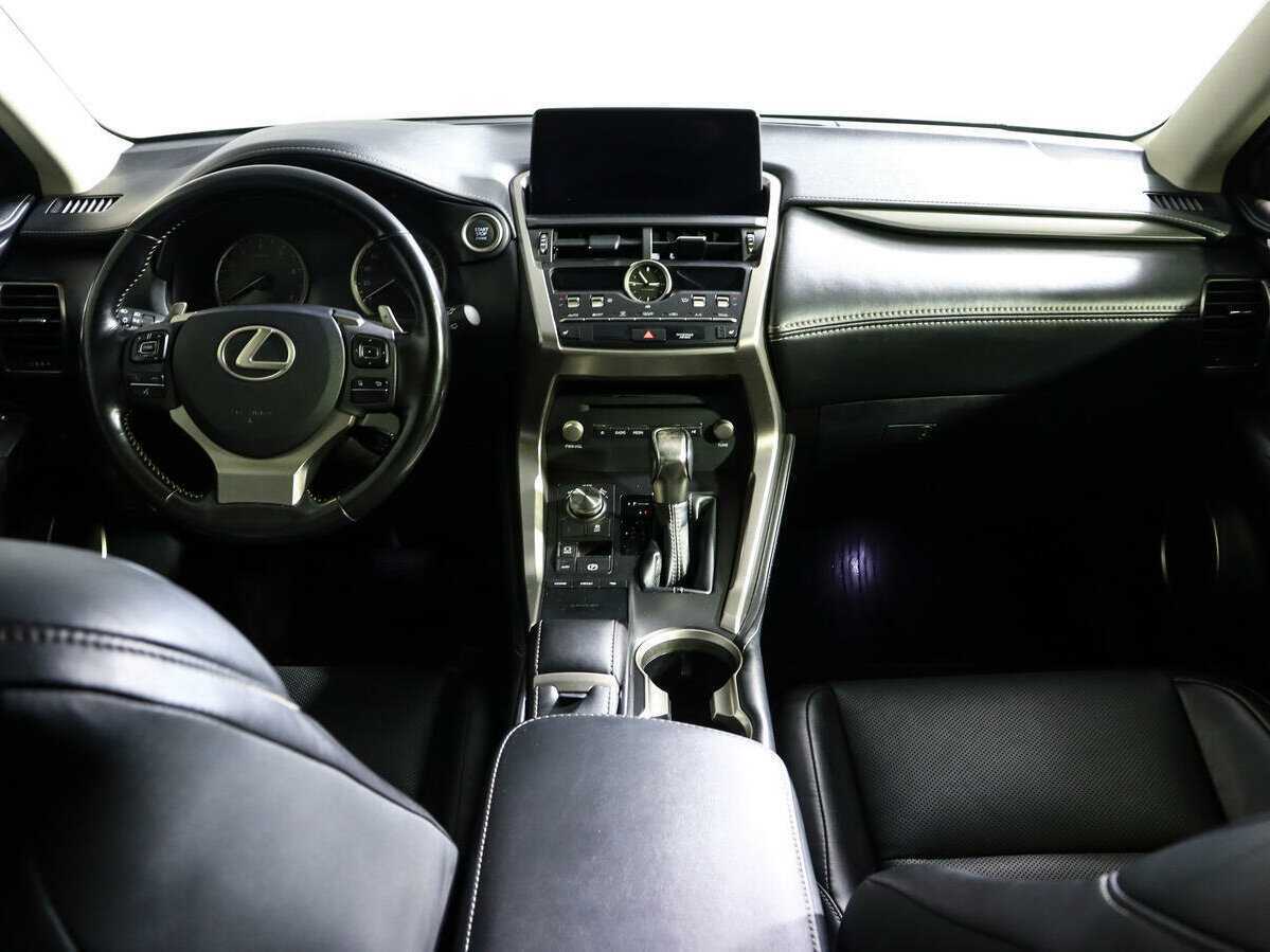 Купить Lexus NX с пробегом. Фото: #9