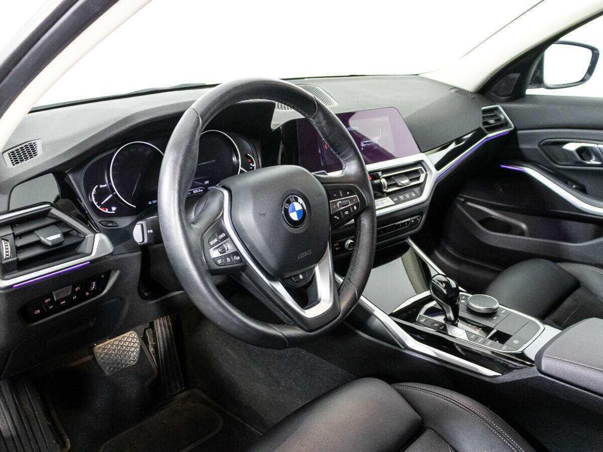 Купить BMW 3 серии с пробегом. Фото: #10