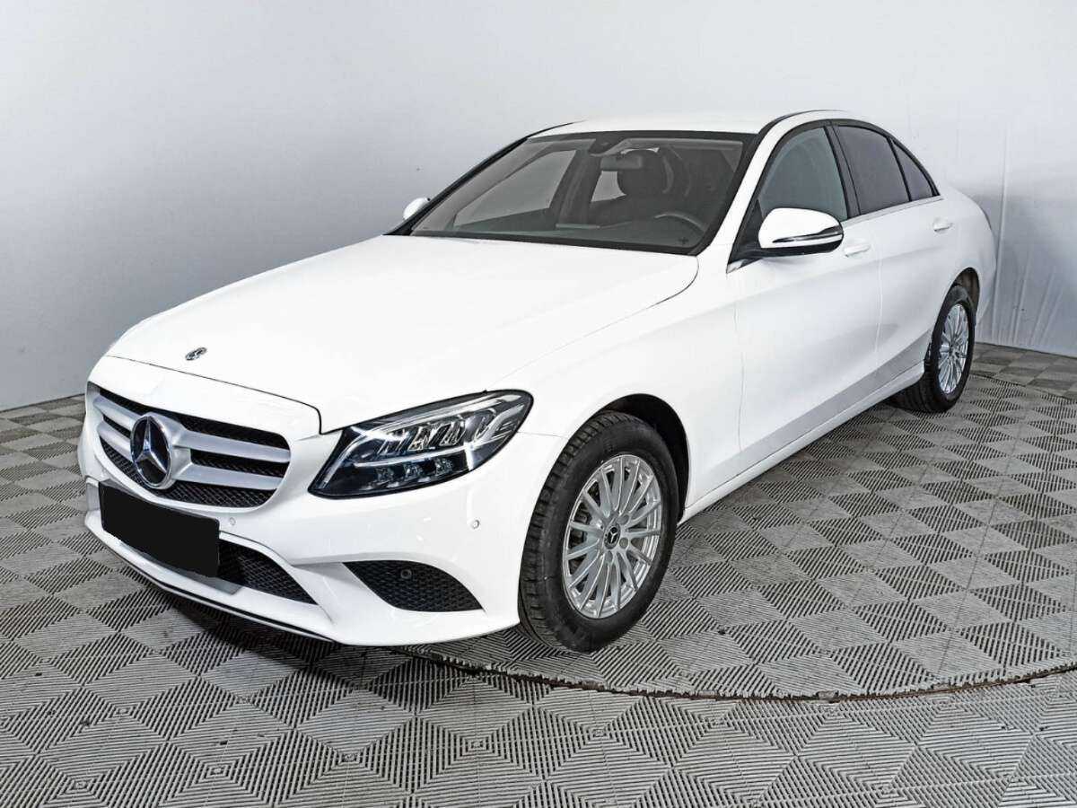 Купить Mercedes-Benz C-Класс с пробегом. Фото: #0