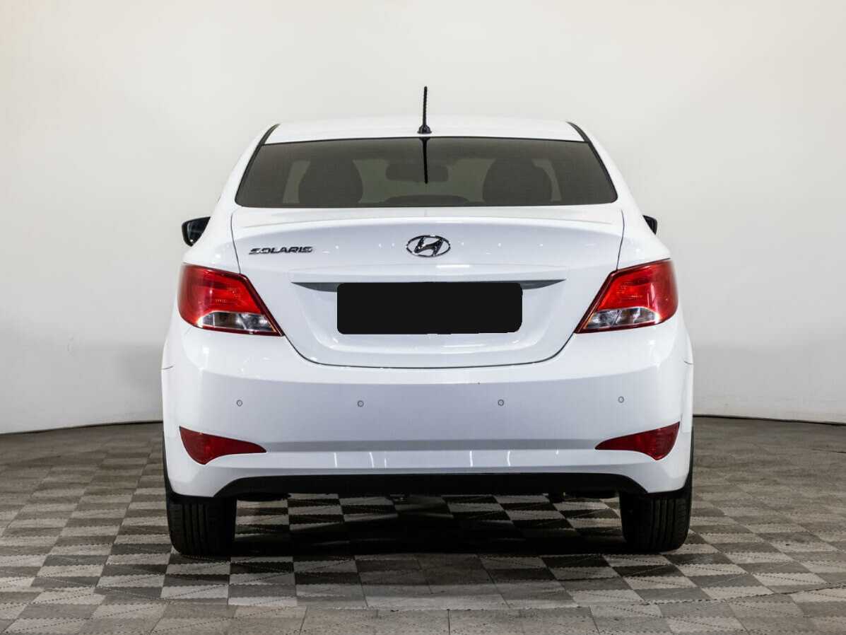 Купить Hyundai Solaris с пробегом. Фото: #5