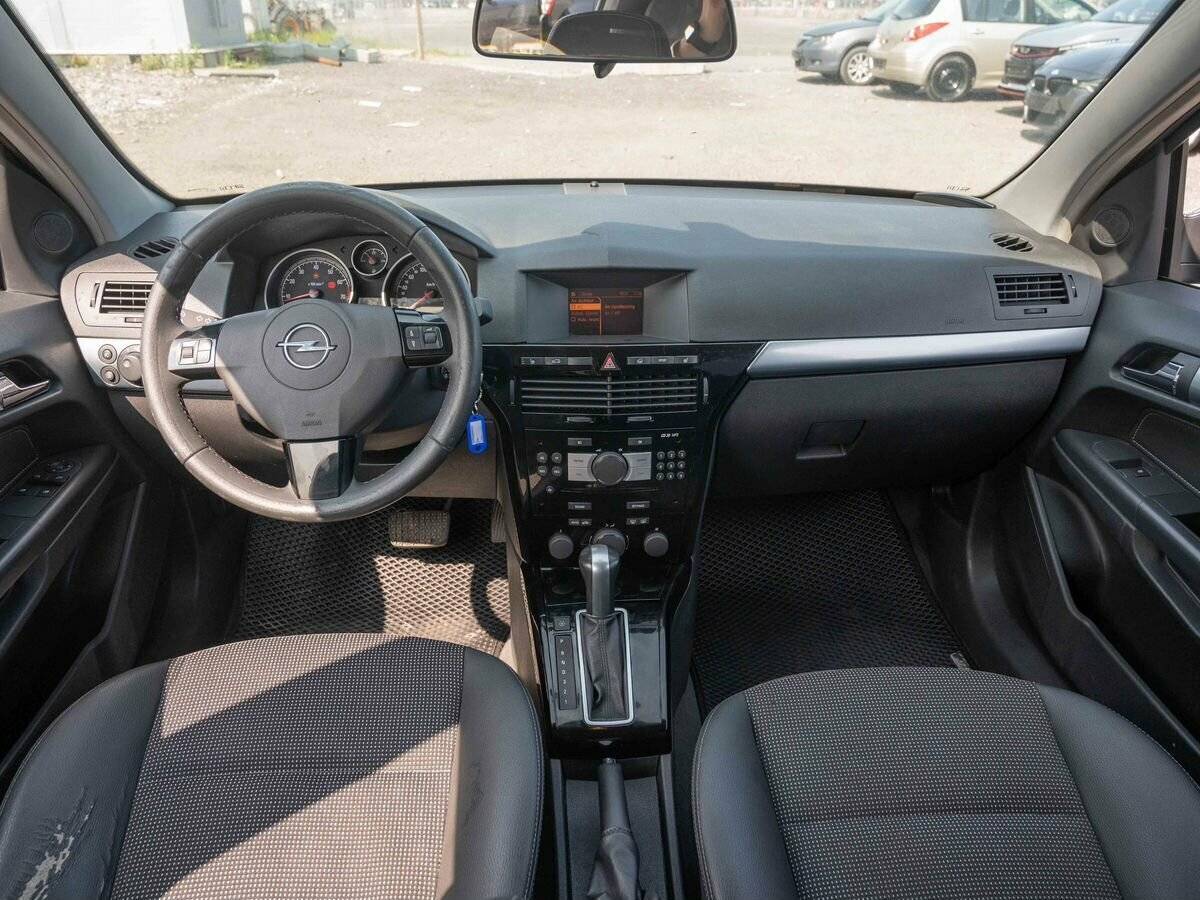 Купить Opel Astra с пробегом. Фото: #13
