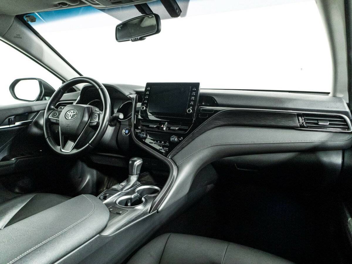 Купить Toyota Camry с пробегом. Фото: #8