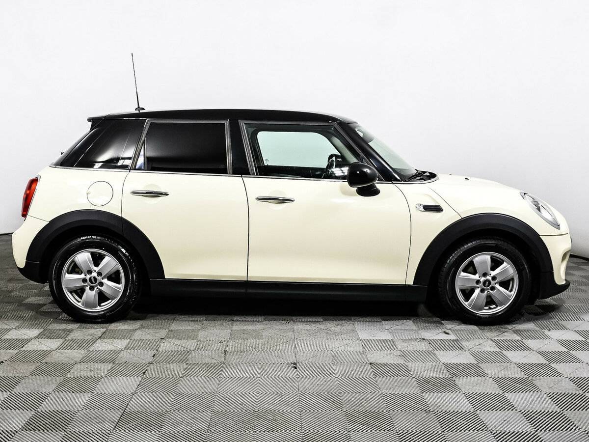Купить Mini Hatch с пробегом. Фото: #3