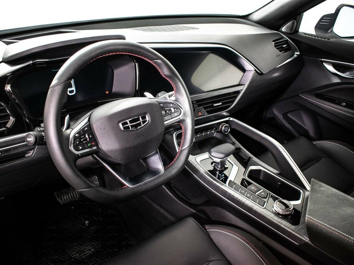 Купить Geely Tugella с пробегом. Фото: #12