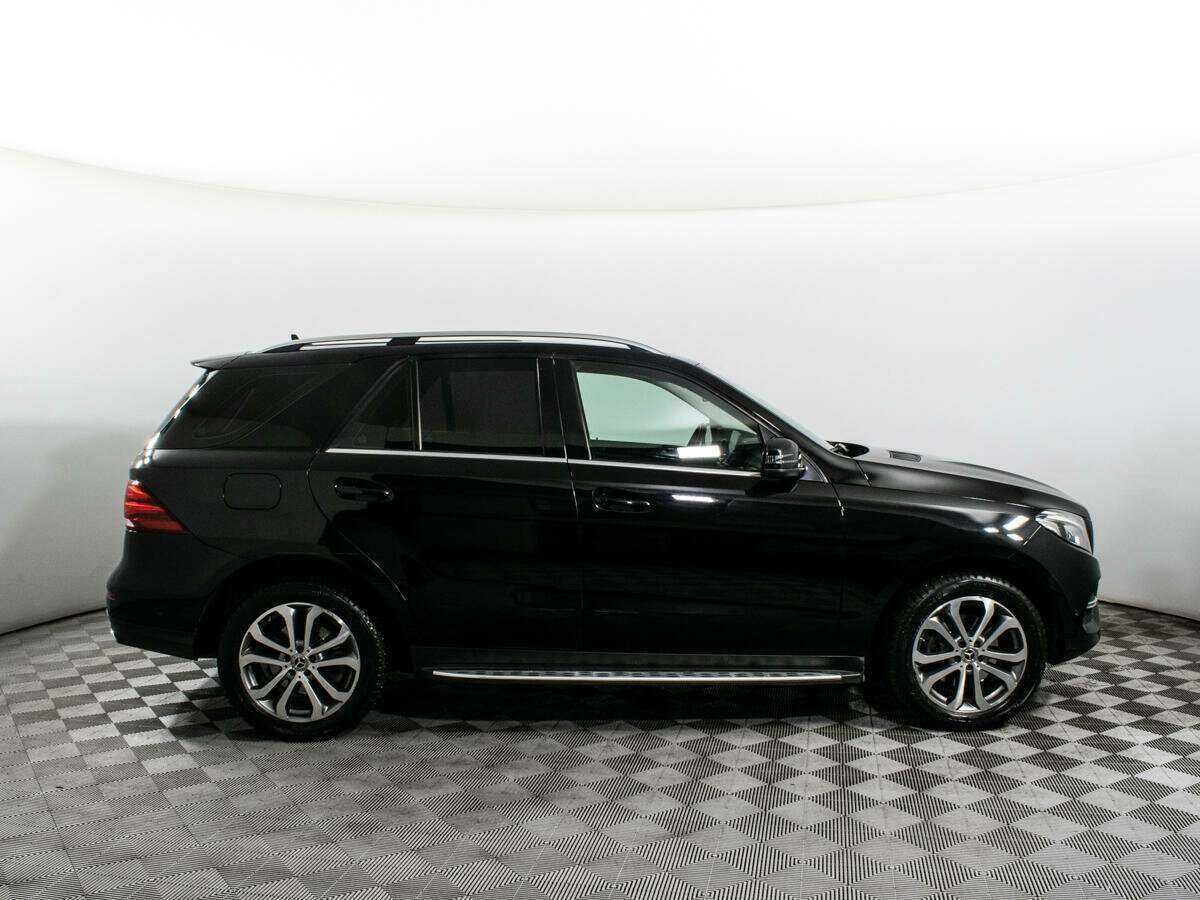 Купить Mercedes-Benz GLE с пробегом. Фото: #3