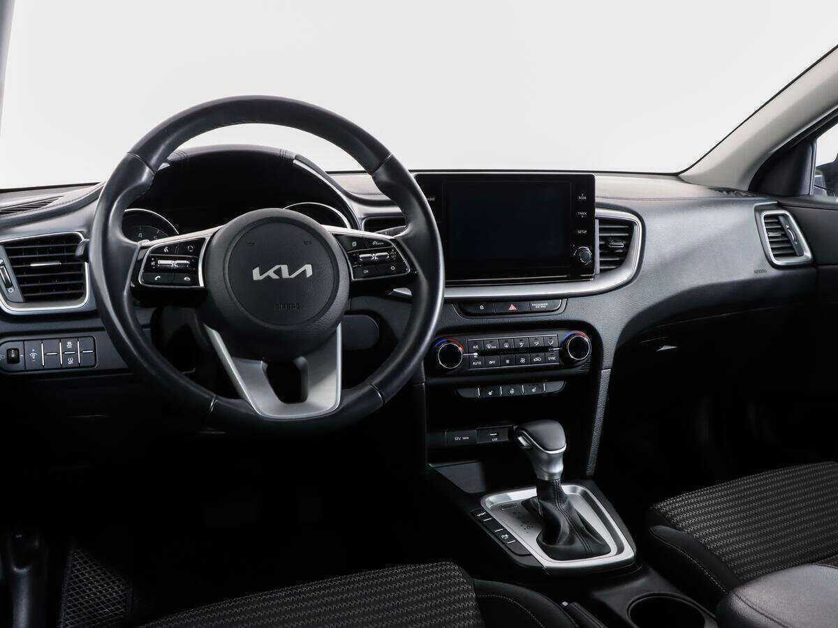 Купить Kia XCeed с пробегом. Фото: #8