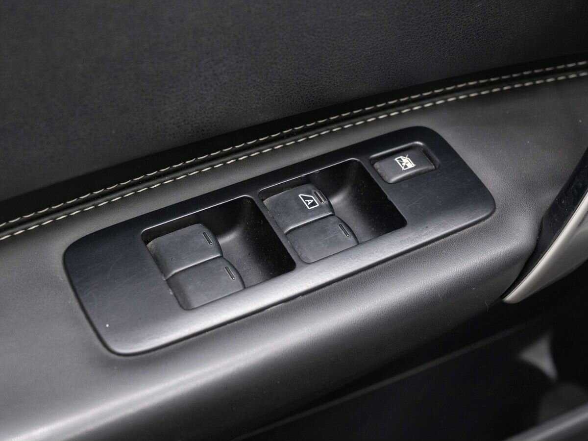Купить Nissan Qashqai с пробегом. Фото: #19