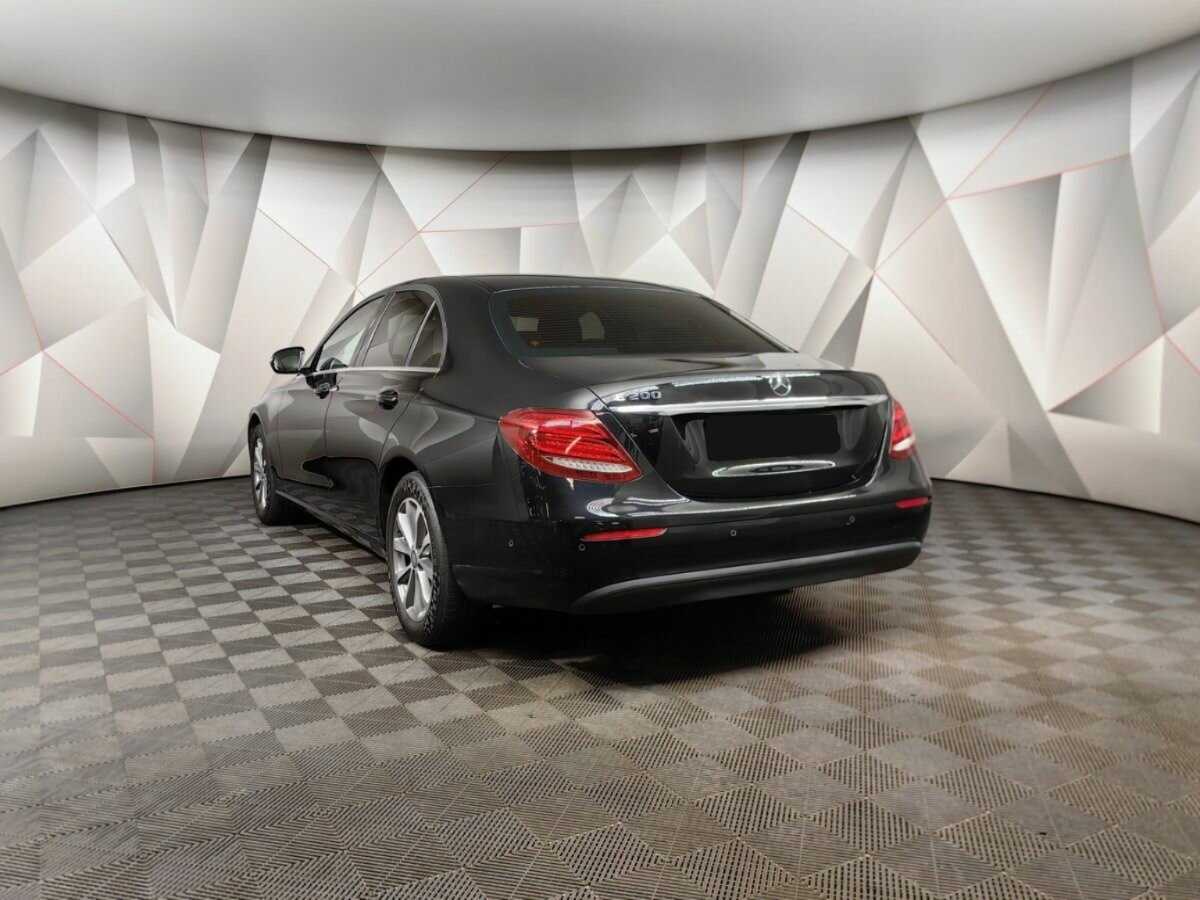 Купить Mercedes-Benz E-Класс с пробегом. Фото: #3